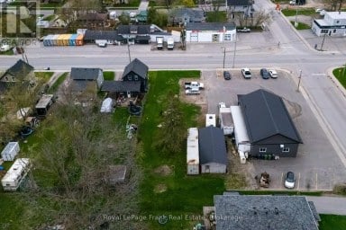 122 QUEEN STREET Kawartha Lakes (Lindsay) Ontario photo 7