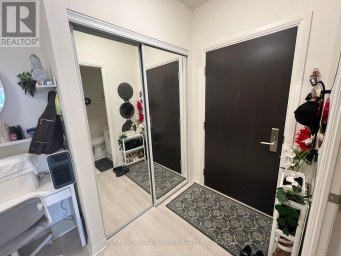 925 - 9000 JANE STREET Vaughan (Vellore Village) Ontario photo 4