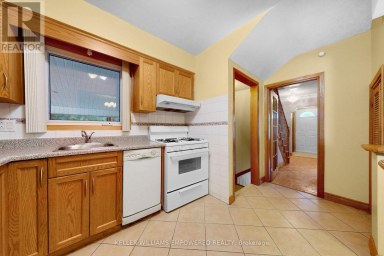3 HILLDALE ROAD Toronto (Rockcliffe-Smythe) Ontario photo 15
