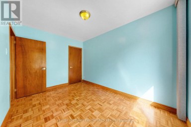 3 HILLDALE ROAD Toronto (Rockcliffe-Smythe) Ontario photo 24