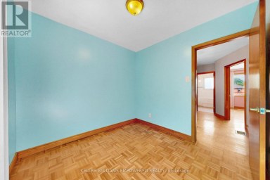 3 HILLDALE ROAD Toronto (Rockcliffe-Smythe) Ontario photo 26