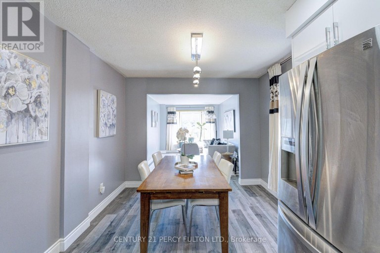 1042 WETHERBY LANE, Mississauga (Rathwood), Ontario, L4W4R8