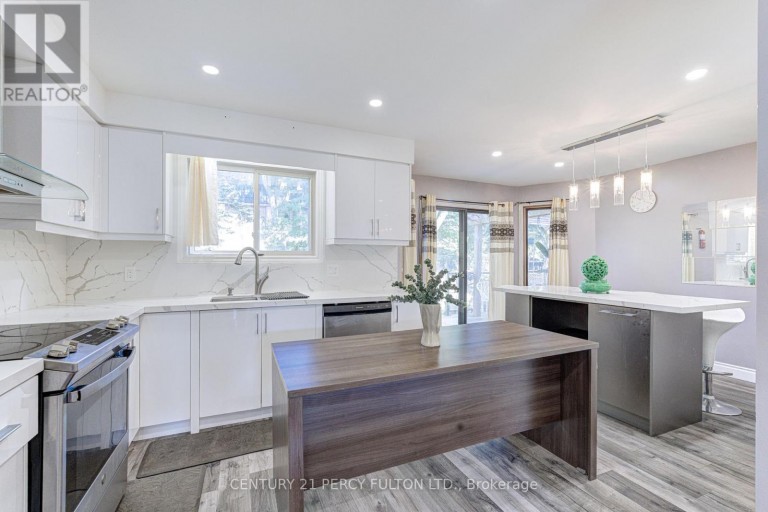 1042 WETHERBY LANE, Mississauga (Rathwood), Ontario, L4W4R8