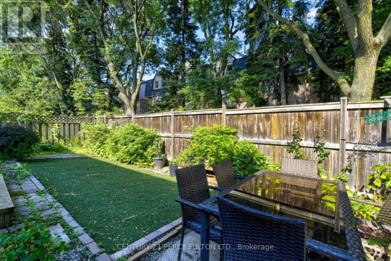 1042 WETHERBY LANE, Mississauga (Rathwood), Ontario, L4W4R8