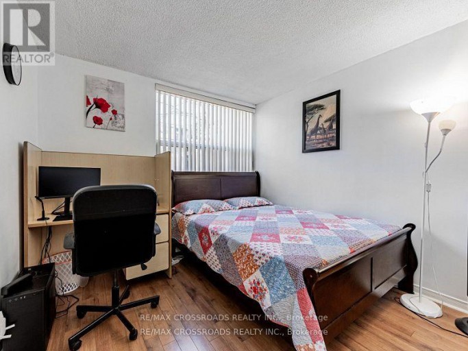 111 - 20 SUNRISE AVENUE, Toronto (Victoria Village), Ontario, M4A2R2