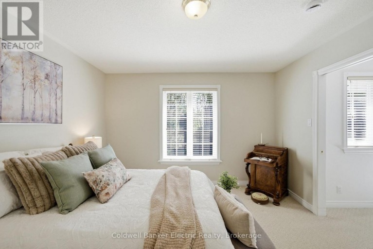 40 - 300 FRANMOR DRIVE, Peterborough (Ashburnham Ward 4), Ontario, K9H7R2