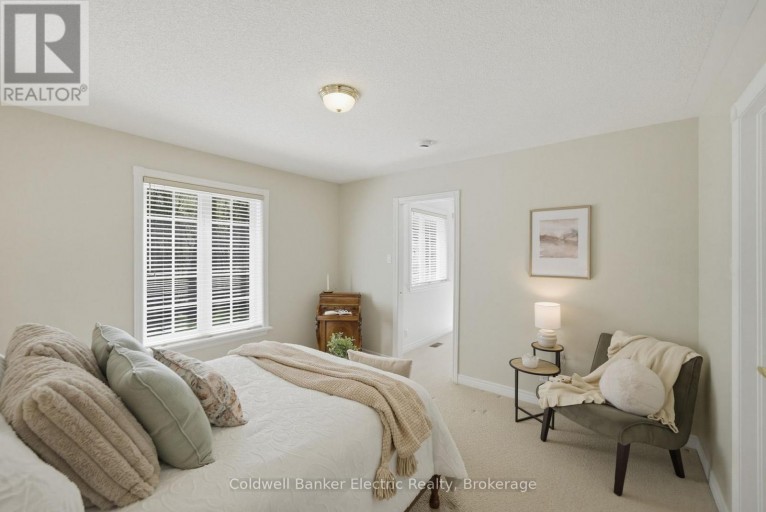 40 - 300 FRANMOR DRIVE, Peterborough (Ashburnham Ward 4), Ontario, K9H7R2
