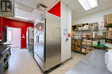 10025 HURONTARIO STREET Brampton (Heart Lake West) Ontario photo 11