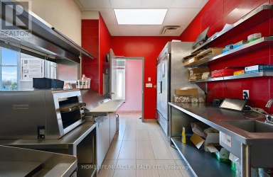 10025 HURONTARIO STREET Brampton (Heart Lake West) Ontario photo 9