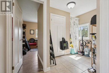 527 STONE ROAD E Guelph (York/Watson Industrial Park) Ontario photo 31
