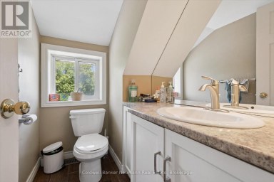 527 STONE ROAD E Guelph (York/Watson Industrial Park) Ontario photo 37
