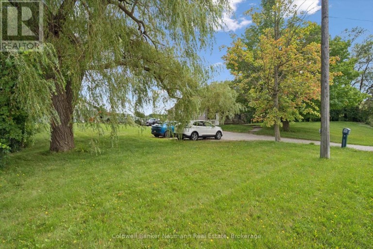 527 STONE ROAD E, Guelph (York/Watson Industrial Park), Ontario, N1L1B7