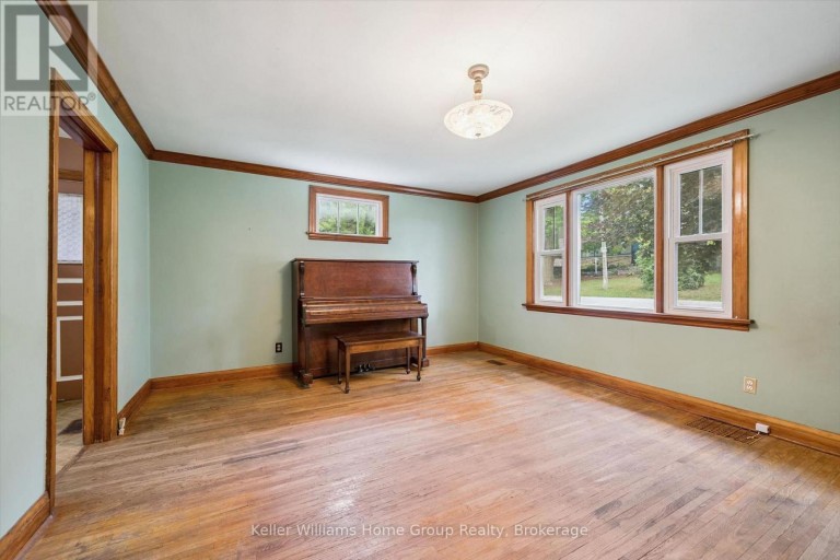 20 WATER STREET W, Centre Wellington (Elora/Salem), Ontario, N0B1S0