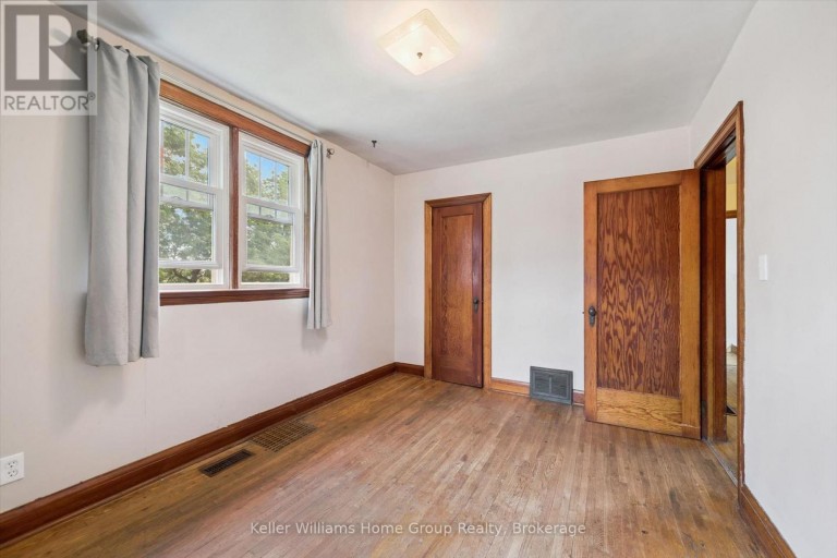 20 WATER STREET W, Centre Wellington (Elora/Salem), Ontario, N0B1S0