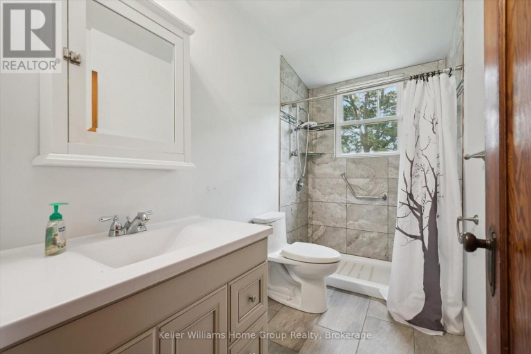 20 WATER STREET W, Centre Wellington (Elora/Salem), Ontario, N0B1S0