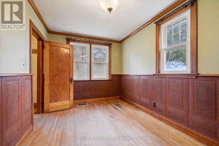 20 WATER STREET W, Centre Wellington (Elora/Salem), Ontario, N0B1S0