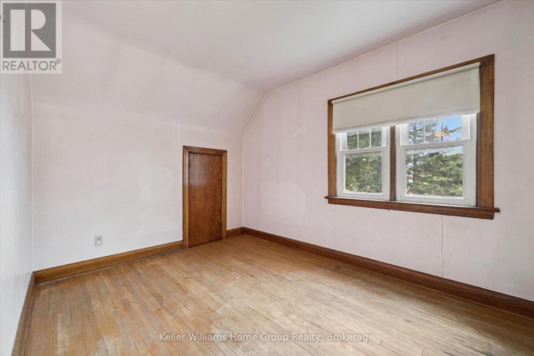 20 WATER STREET W, Centre Wellington (Elora/Salem), Ontario, N0B1S0