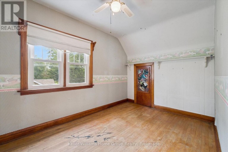 20 WATER STREET W, Centre Wellington (Elora/Salem), Ontario, N0B1S0