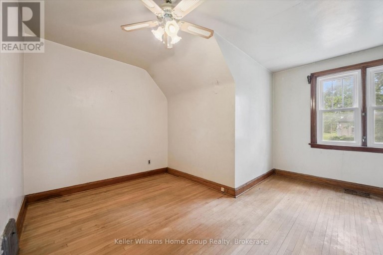 20 WATER STREET W, Centre Wellington (Elora/Salem), Ontario, N0B1S0