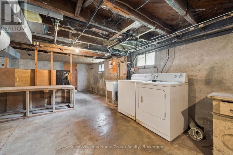 20 WATER STREET W, Centre Wellington (Elora/Salem), Ontario, N0B1S0