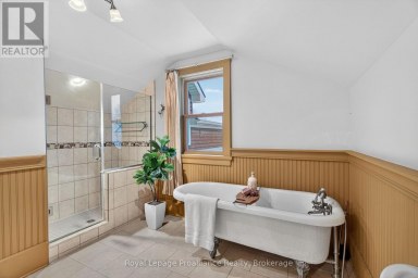 7802 PICCADILLY ROAD Frontenac (Frontenac Centre) Ontario photo 24