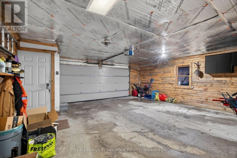 7802 PICCADILLY ROAD, Frontenac (Frontenac Centre), Ontario, K0H1T0