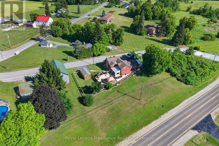 7802 PICCADILLY ROAD, Frontenac (Frontenac Centre), Ontario, K0H1T0