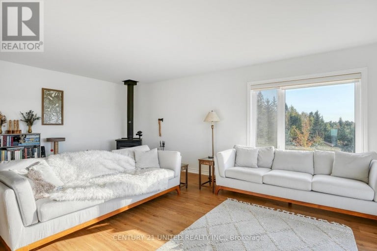 31 MCLEAN ROAD, Hastings Highlands (Monteagle Ward), Ontario, K0L2R0