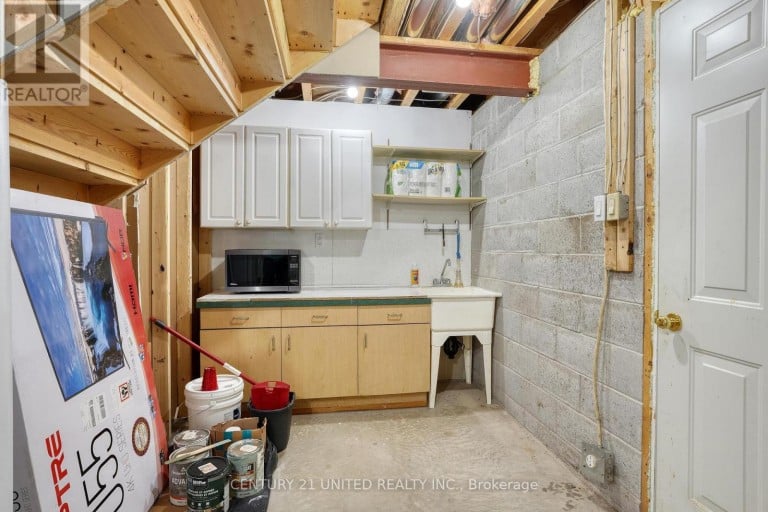 31 MCLEAN ROAD, Hastings Highlands (Monteagle Ward), Ontario, K0L2R0