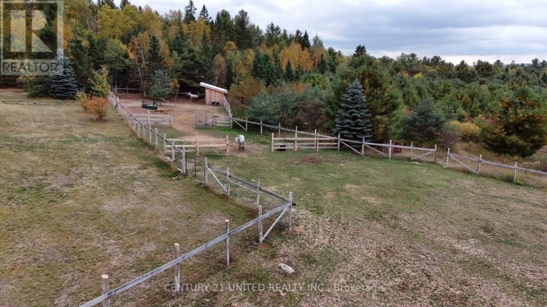 31 MCLEAN ROAD, Hastings Highlands (Monteagle Ward), Ontario, K0L2R0