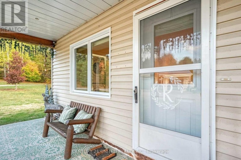 31 MCLEAN ROAD, Hastings Highlands (Monteagle Ward), Ontario, K0L2R0