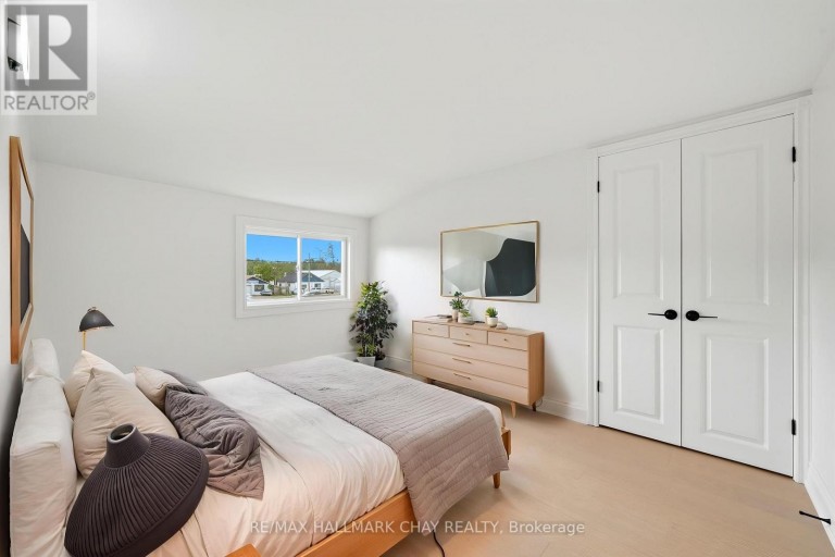 8410 11 HIGHWAY, Severn (Ardtrea), Ontario, L3V6H3