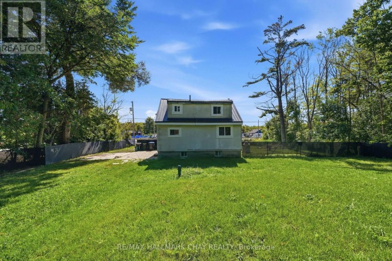 8410 11 HIGHWAY, Severn (Ardtrea), Ontario, L3V6H3