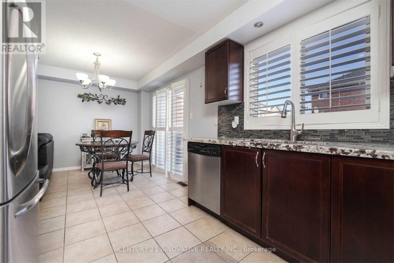 97 HOLLINGSWORTH CIRCLE, Brampton (Fletcher's Meadow), Ontario, L7A0J5