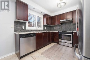 97 HOLLINGSWORTH CIRCLE Brampton (Fletcher's Meadow) Ontario photo 6