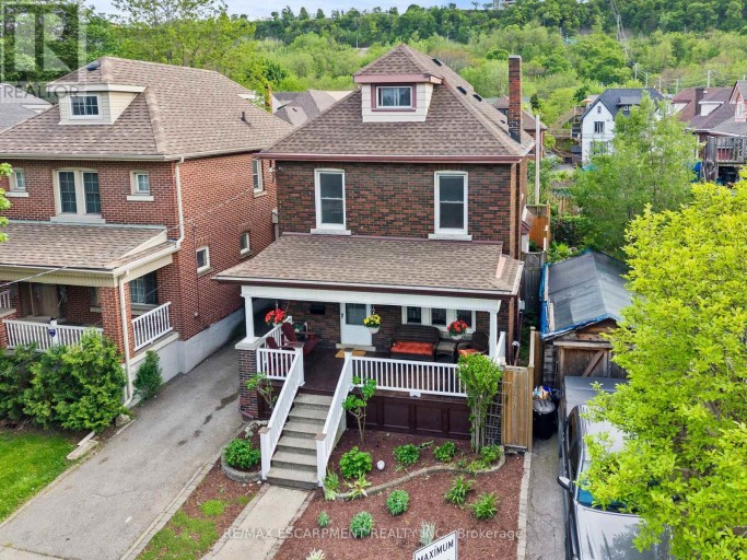 260 STINSON CRESCENT, Hamilton (St. Clair), Ontario, L8N1T7