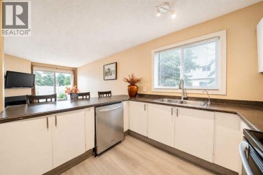 40, 3745 Fonda Way SE Calgary Alberta photo 10