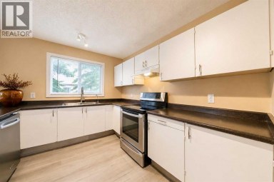 40, 3745 Fonda Way SE Calgary Alberta photo 9