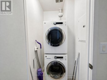 1411 - 55 REGENT PARK BOULEVARD Toronto (Regent Park) Ontario photo 14