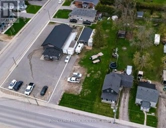 118 QUEEN STREET Kawartha Lakes (Lindsay) Ontario photo 1