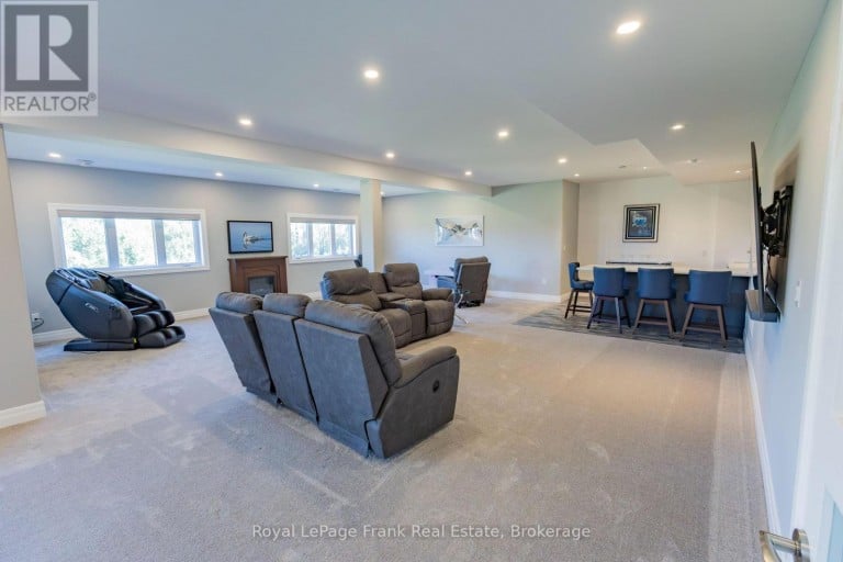 43 LAKEVIEW CRESCENT, Kawartha Lakes (Bobcaygeon), Ontario, K0M1A0