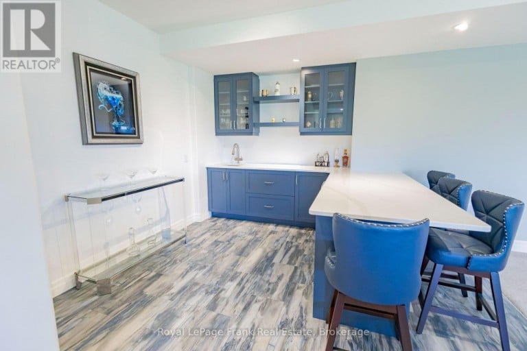 43 LAKEVIEW CRESCENT, Kawartha Lakes (Bobcaygeon), Ontario, K0M1A0