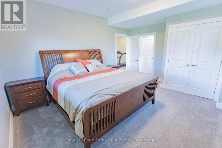 43 LAKEVIEW CRESCENT, Kawartha Lakes (Bobcaygeon), Ontario, K0M1A0