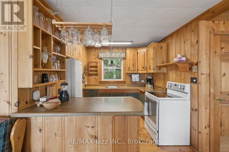 1022 TWO DOGS LANE, Algonquin Highlands (Stanhope), Ontario, K0M1J2