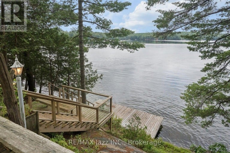 1022 TWO DOGS LANE, Algonquin Highlands (Stanhope), Ontario, K0M1J2