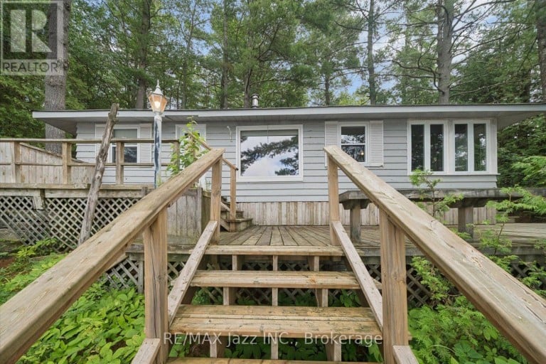 1022 TWO DOGS LANE, Algonquin Highlands (Stanhope), Ontario, K0M1J2