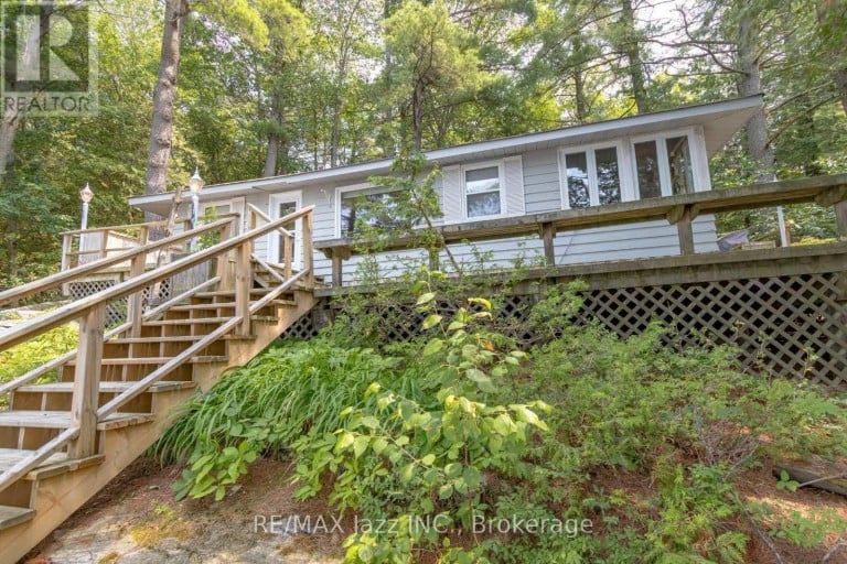 1022 TWO DOGS LANE, Algonquin Highlands (Stanhope), Ontario, K0M1J2