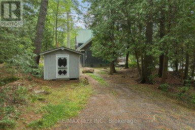 1022 TWO DOGS LANE Algonquin Highlands (Stanhope) Ontario photo 35