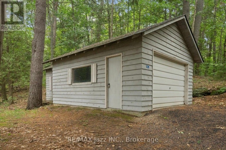 1022 TWO DOGS LANE, Algonquin Highlands (Stanhope), Ontario, K0M1J2