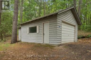 1022 TWO DOGS LANE Algonquin Highlands (Stanhope) Ontario photo 37